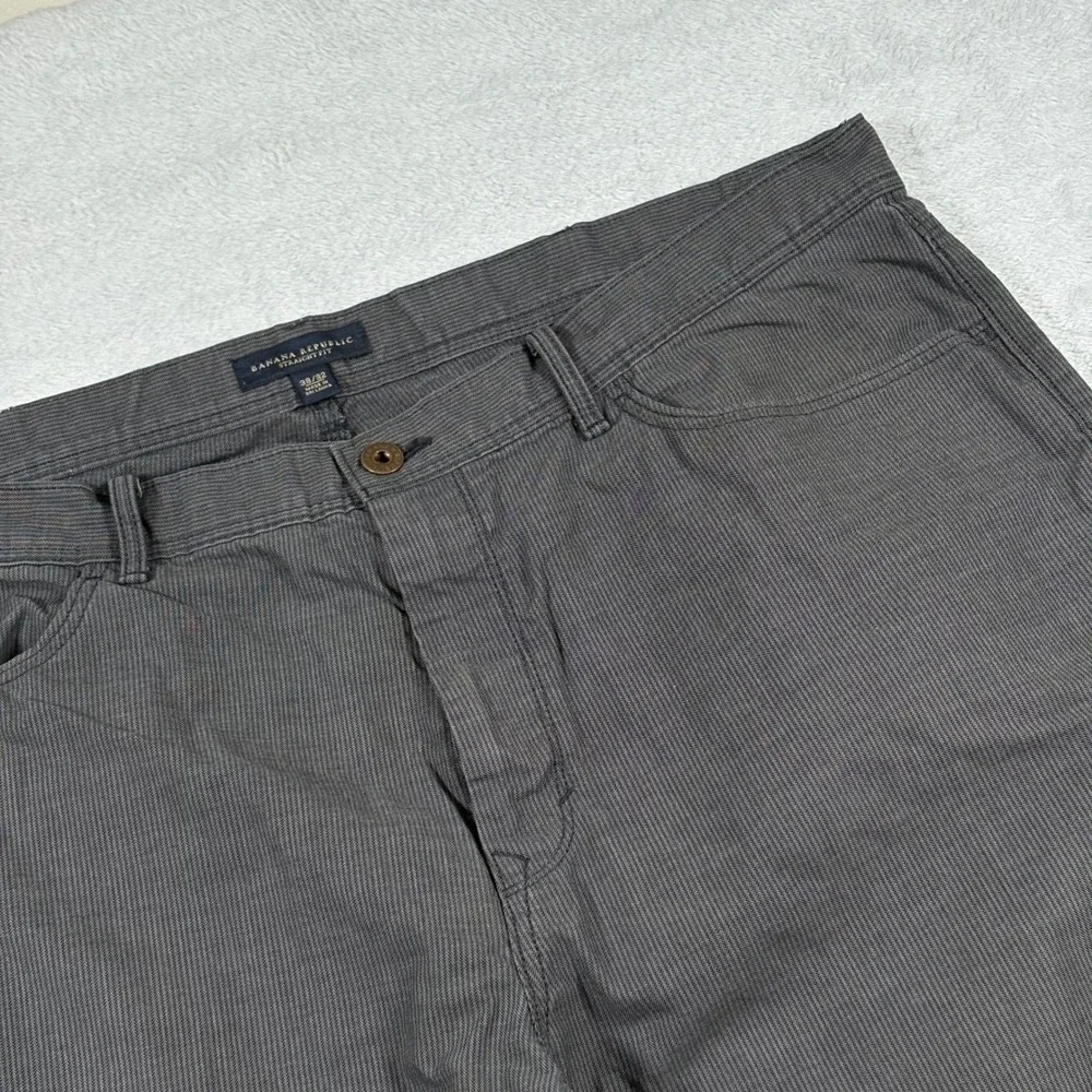 Banana Republic Straight Fit Mens Pants 38x32 Gray Cotton Micro Stripe